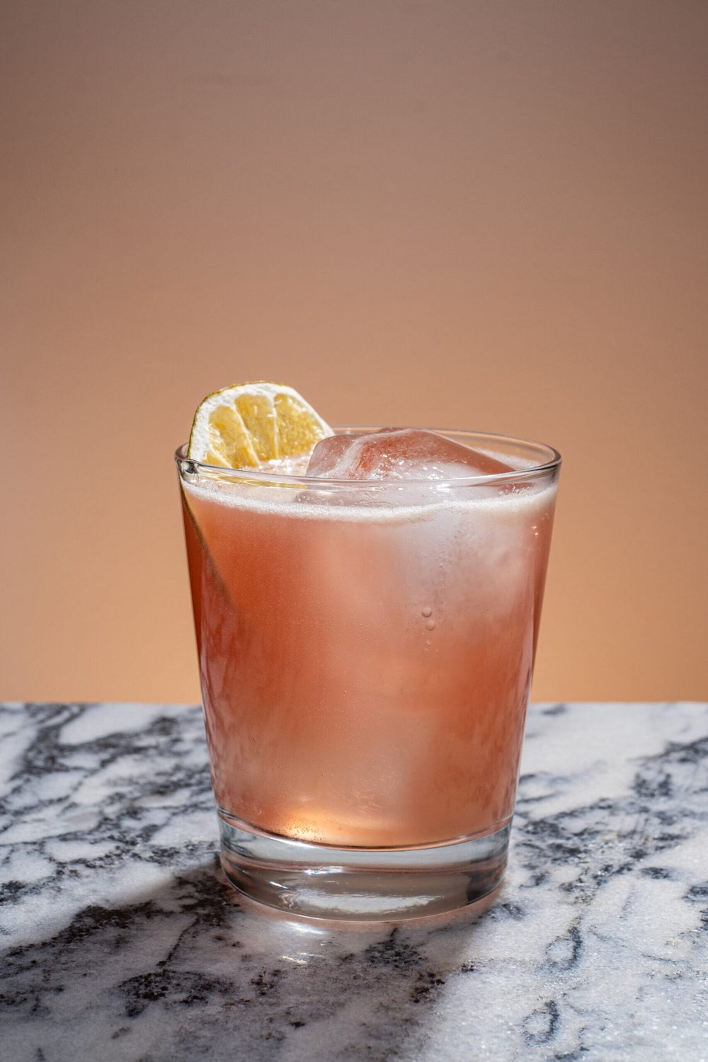 white-peony-king-paloma-cocktail