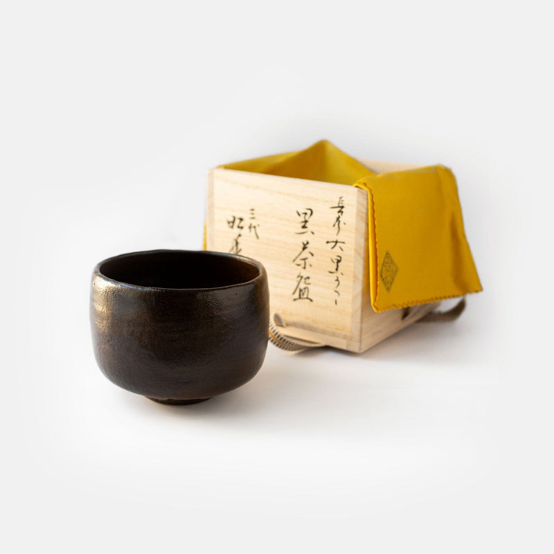 Shoraku Sasaki Kuroraku Chojiro Matcha Bowl, a collectible chawan by Chato Co., Ltd., delicately presented in a wooden box.