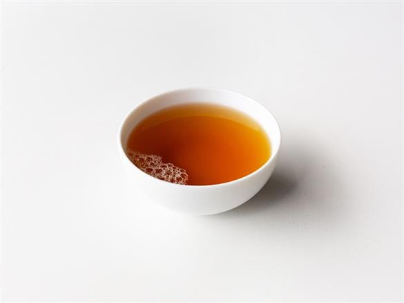 Cangyuan Sheng Tea Cake Vintage 2021 hover image